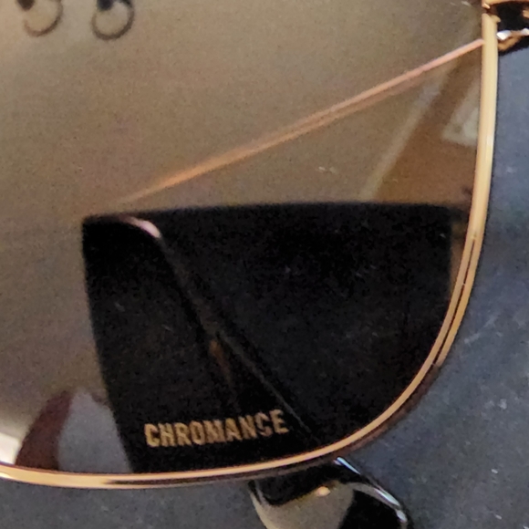 RayBan Women's Sunglasses - Picture 11 of 11